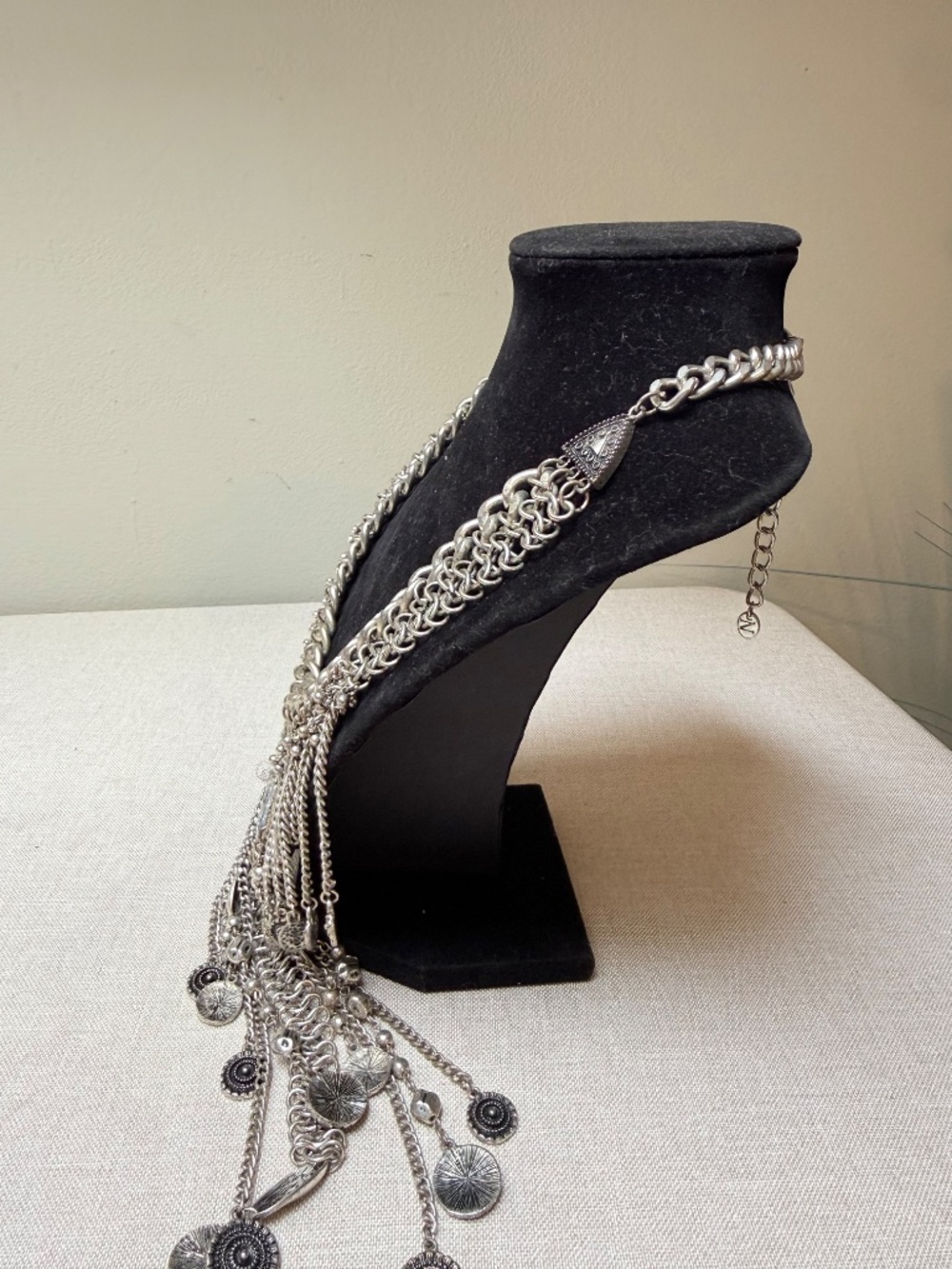 Paparazzi "The Alicia" Zi Collection Silver Tone Boho Statement Necklace - Picture 3 of 8